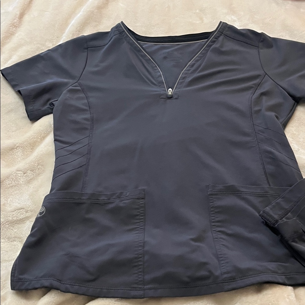 Healing Hands 360 Women's Gray Scrub Set